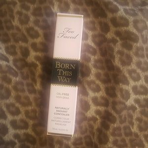 Too Faced Born this Way Concealor in Fair